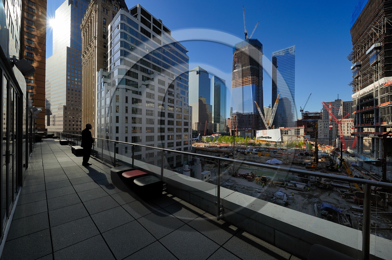 Etats-Unis, New-York, Manhattan, reconstruction du site de Ground Zero avec le One World Trade Center (Freedom Tower)   United States, New York, Manhattan, reconstruction at Ground Zero with the One World Trade Center (Freedom Tower)